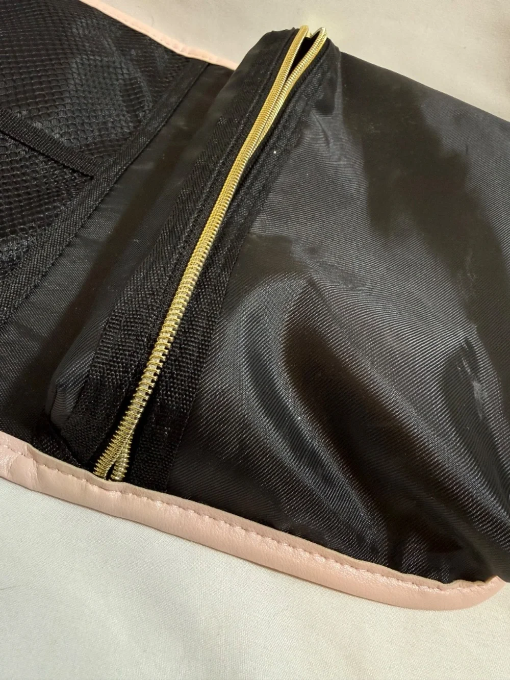 NWOT Makeup Travel Bag by Nine West